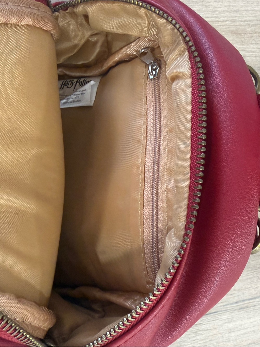 Harry Potter Gryffindor Universal Studios Mini Backpack Red Faux Leather Pom Bag - Picture 6 of 8